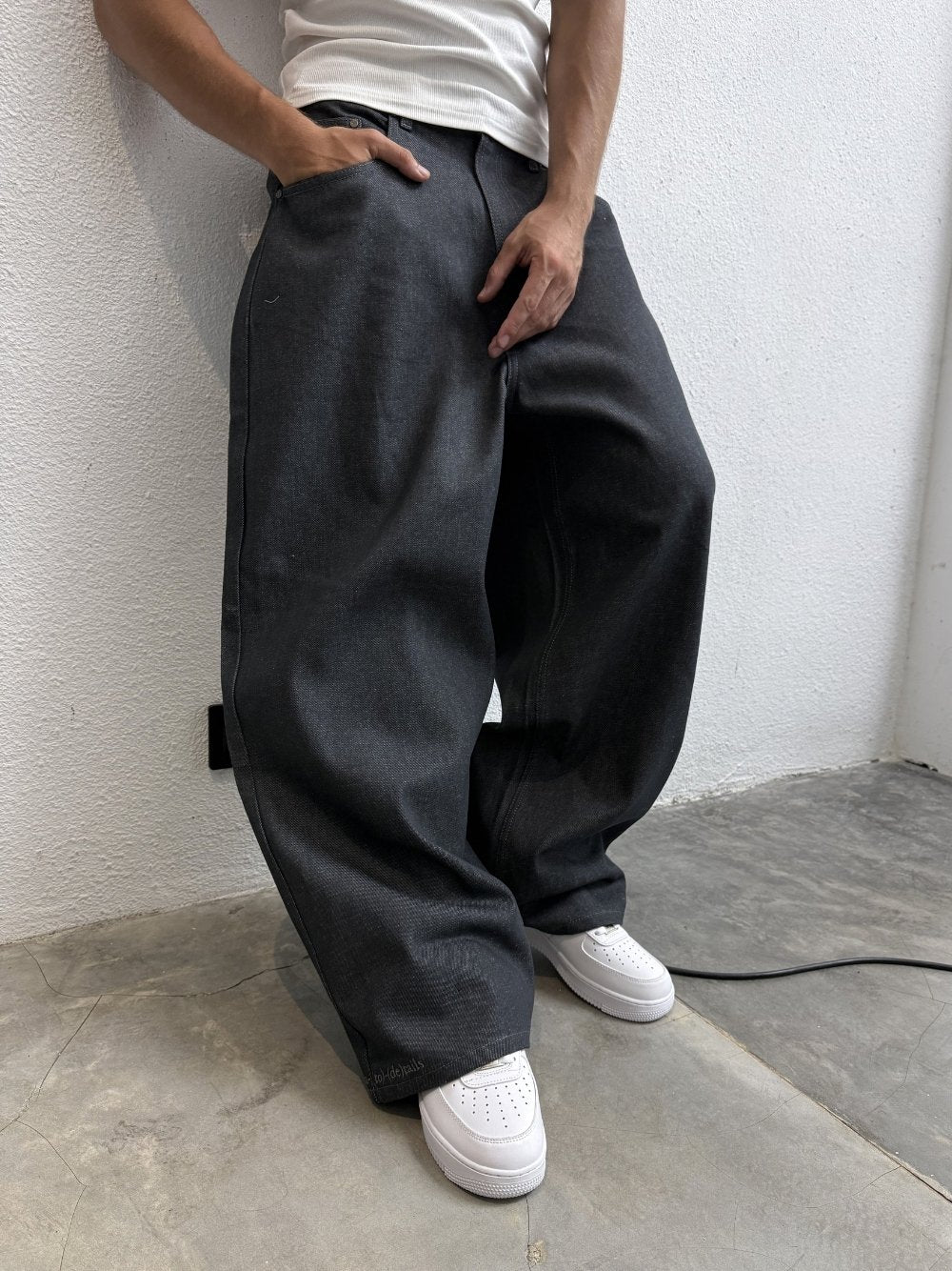 Raw Denim Jeans Grey