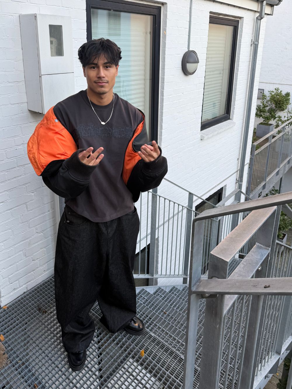 Limited Black Friday Leopard T-shirt