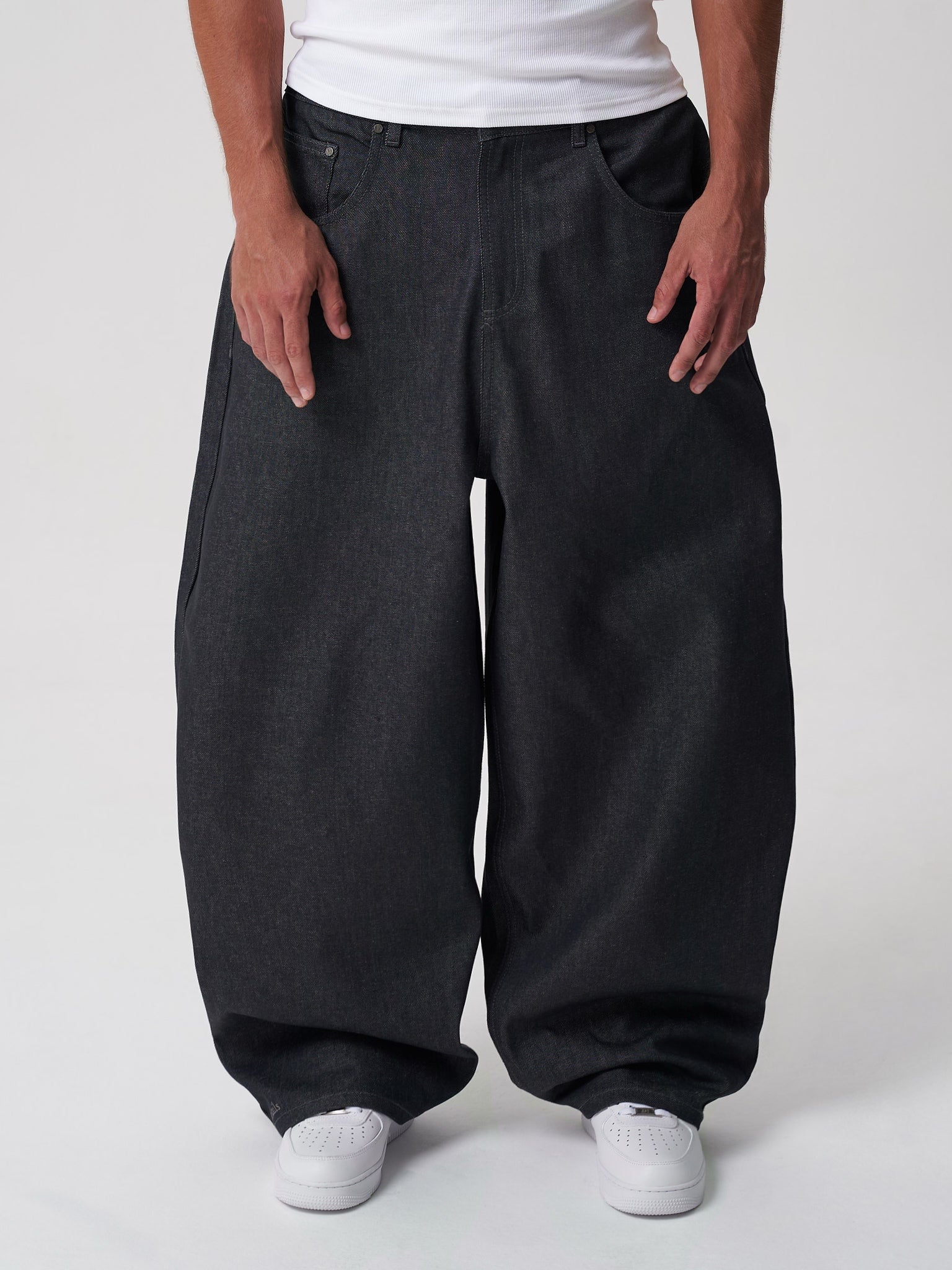 Raw Denim Jeans Grey