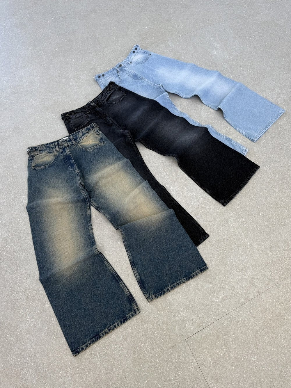 Flare Jeans Black - ATTODE