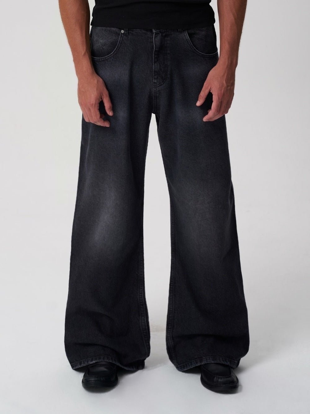 Flare Jeans Black - ATTODE