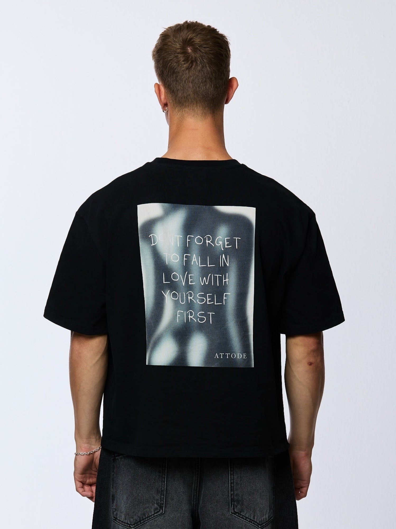 Love Yourself T-shirt main image 1
