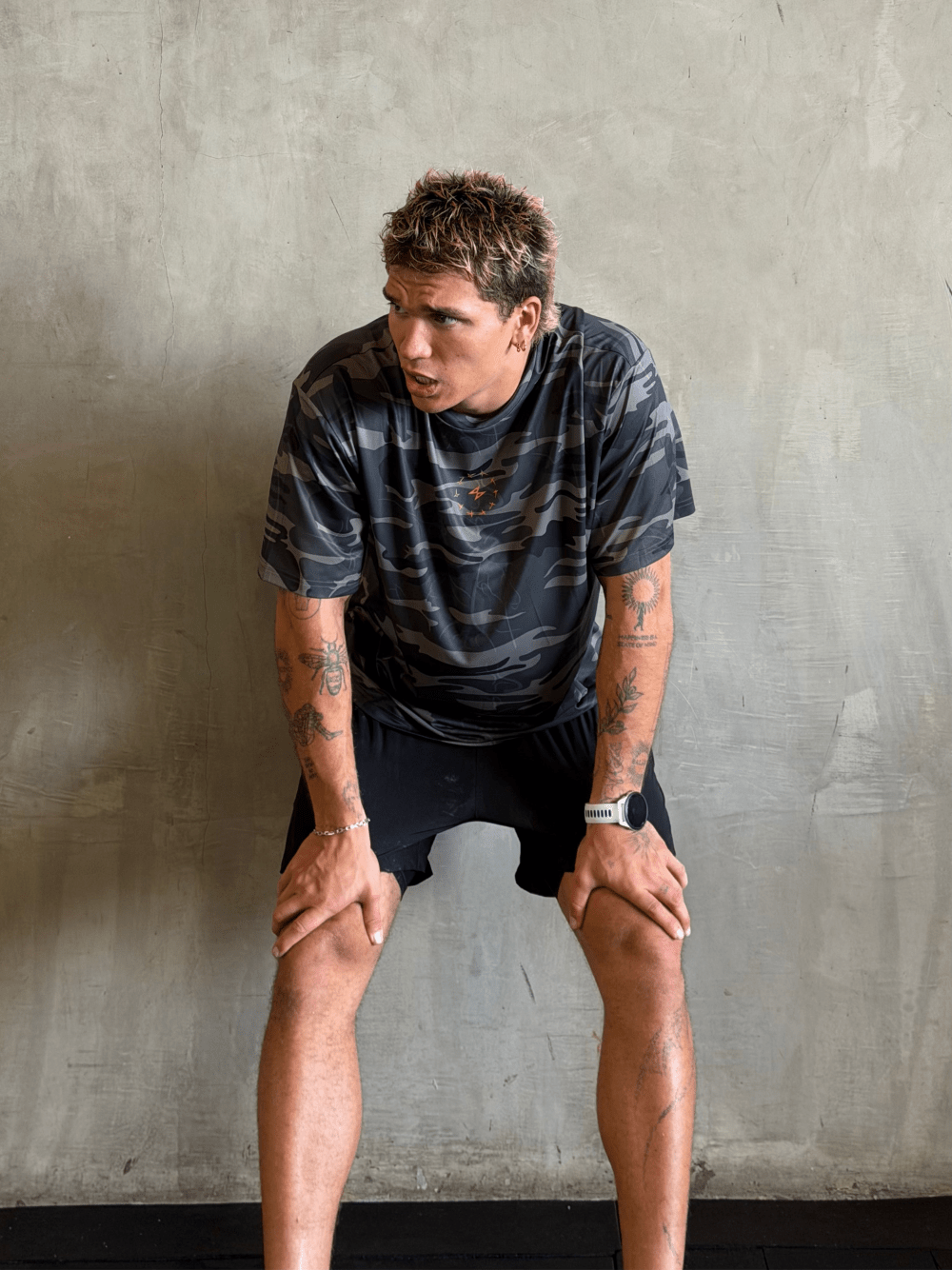 Motis™ T-shirt Camo - ATTODE