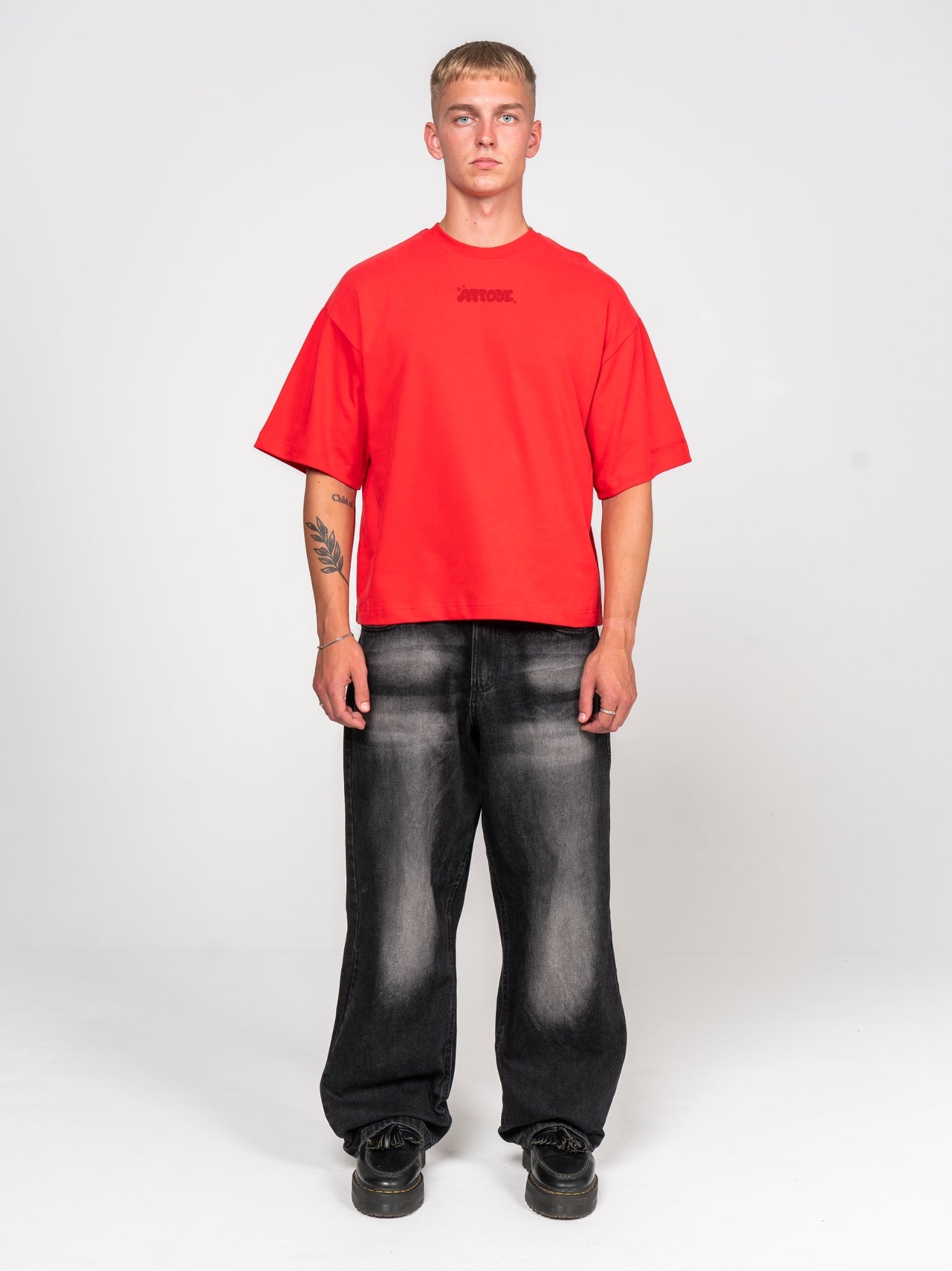 Notes T-shirt Red - ATTODE