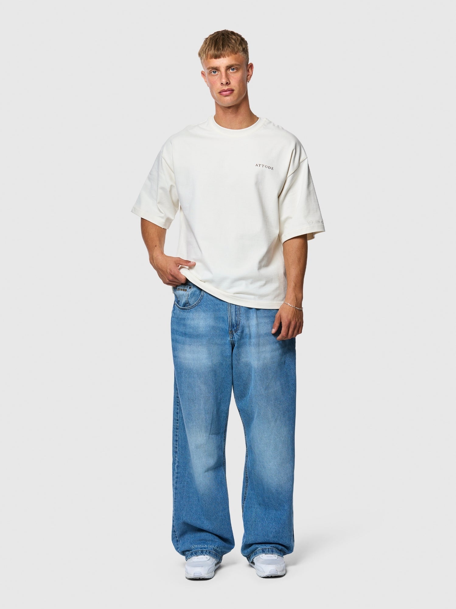 Signature T-shirt Off White - ATTODE