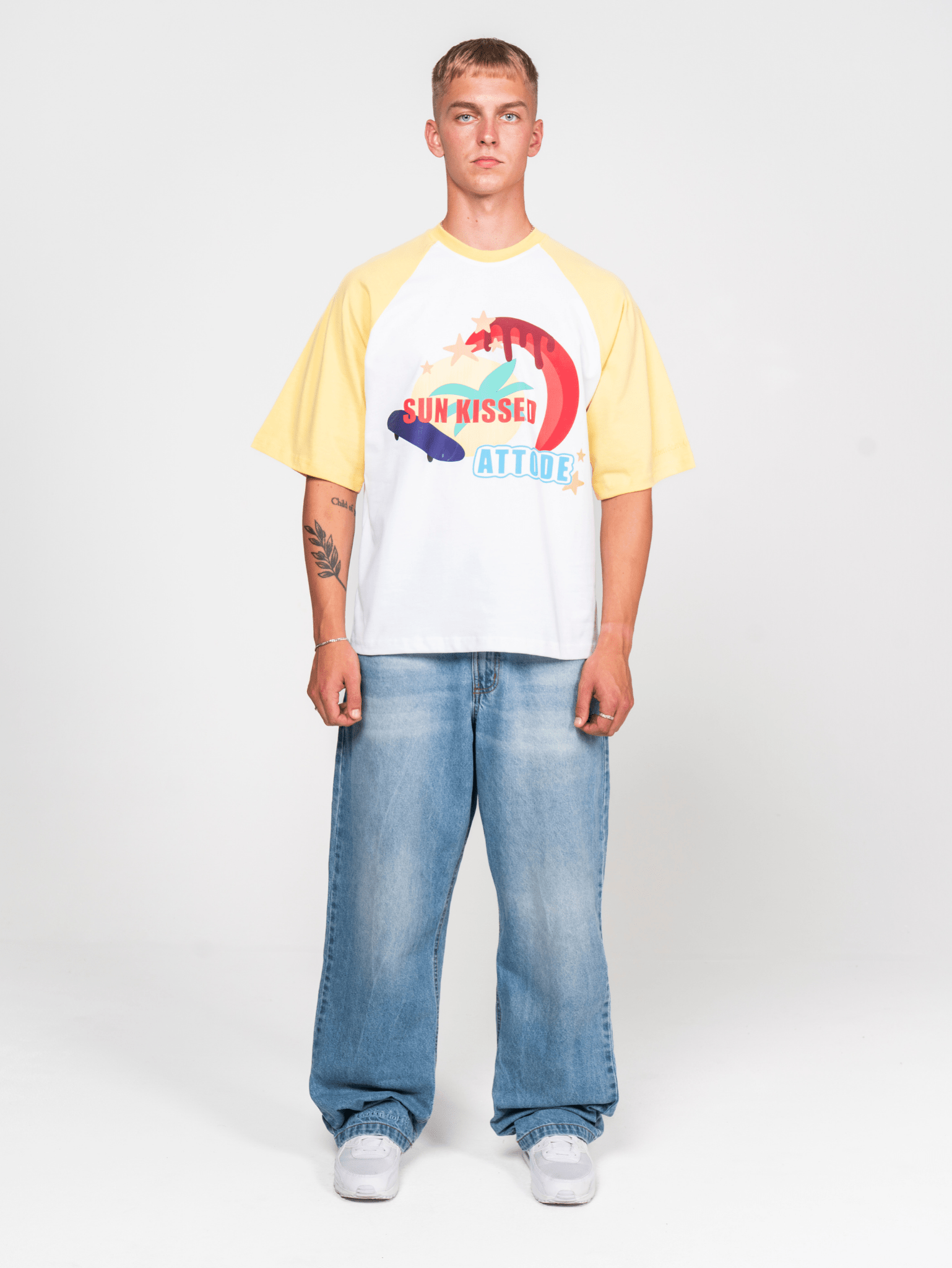 Sun Kissed Raglan T-shirt White/Yellow - ATTODE