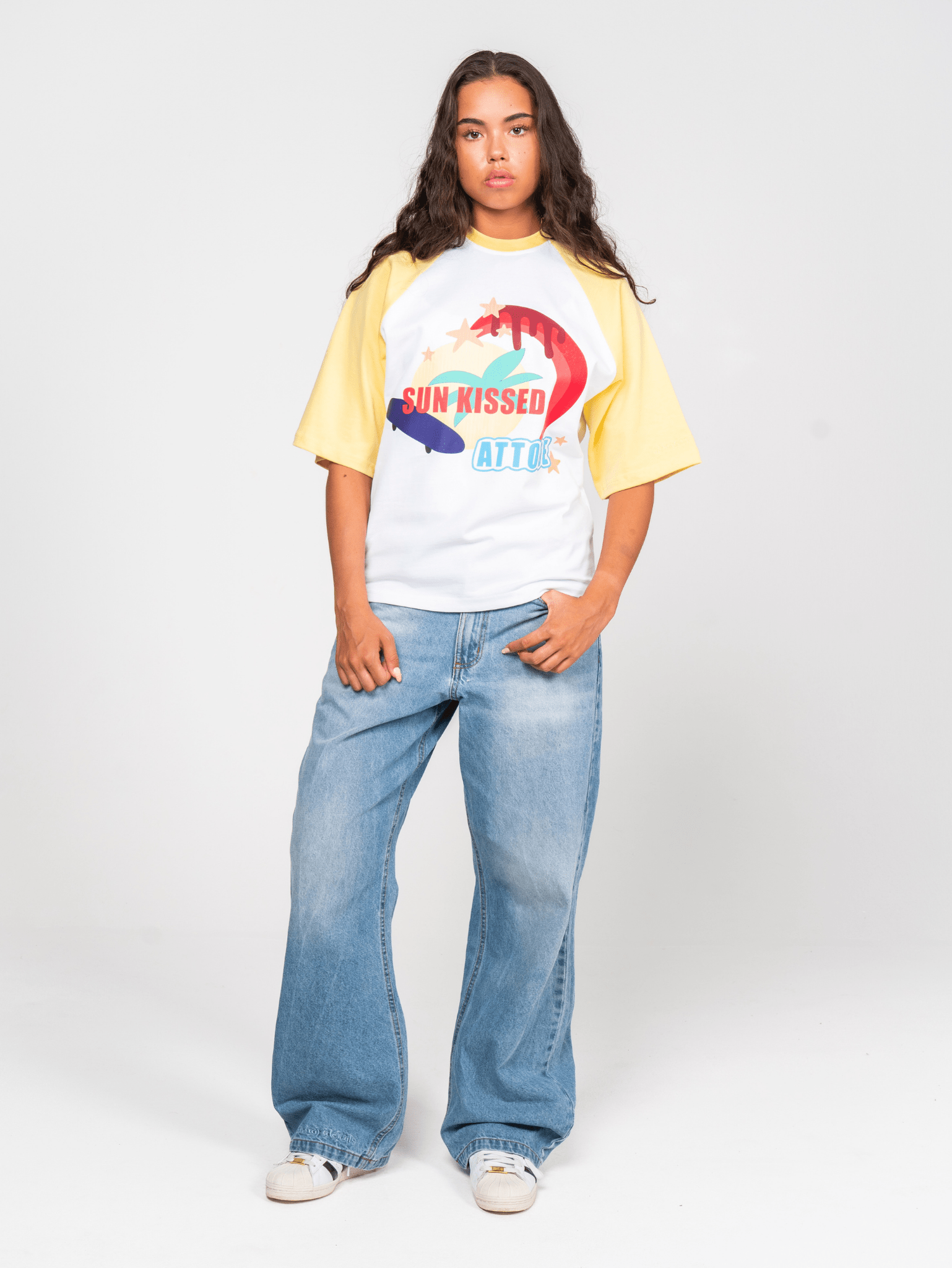 Sun Kissed Raglan T-shirt White/Yellow - ATTODE