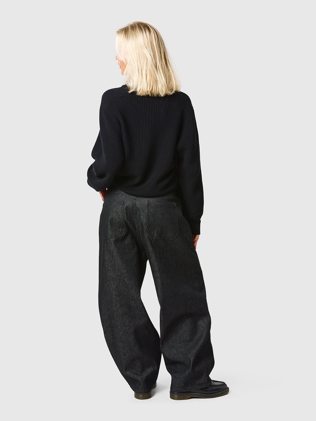 Wide Leg Raw Denim Jeans Black - ATTODE