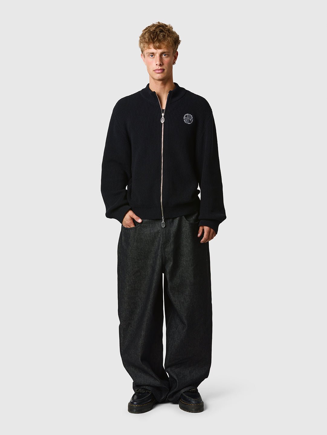 Wide Leg Raw Denim Jeans Black - ATTODE