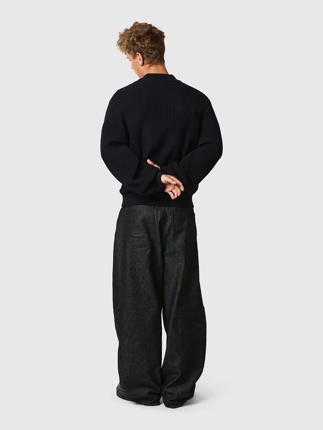 Wide Leg Raw Denim Jeans Black - ATTODE