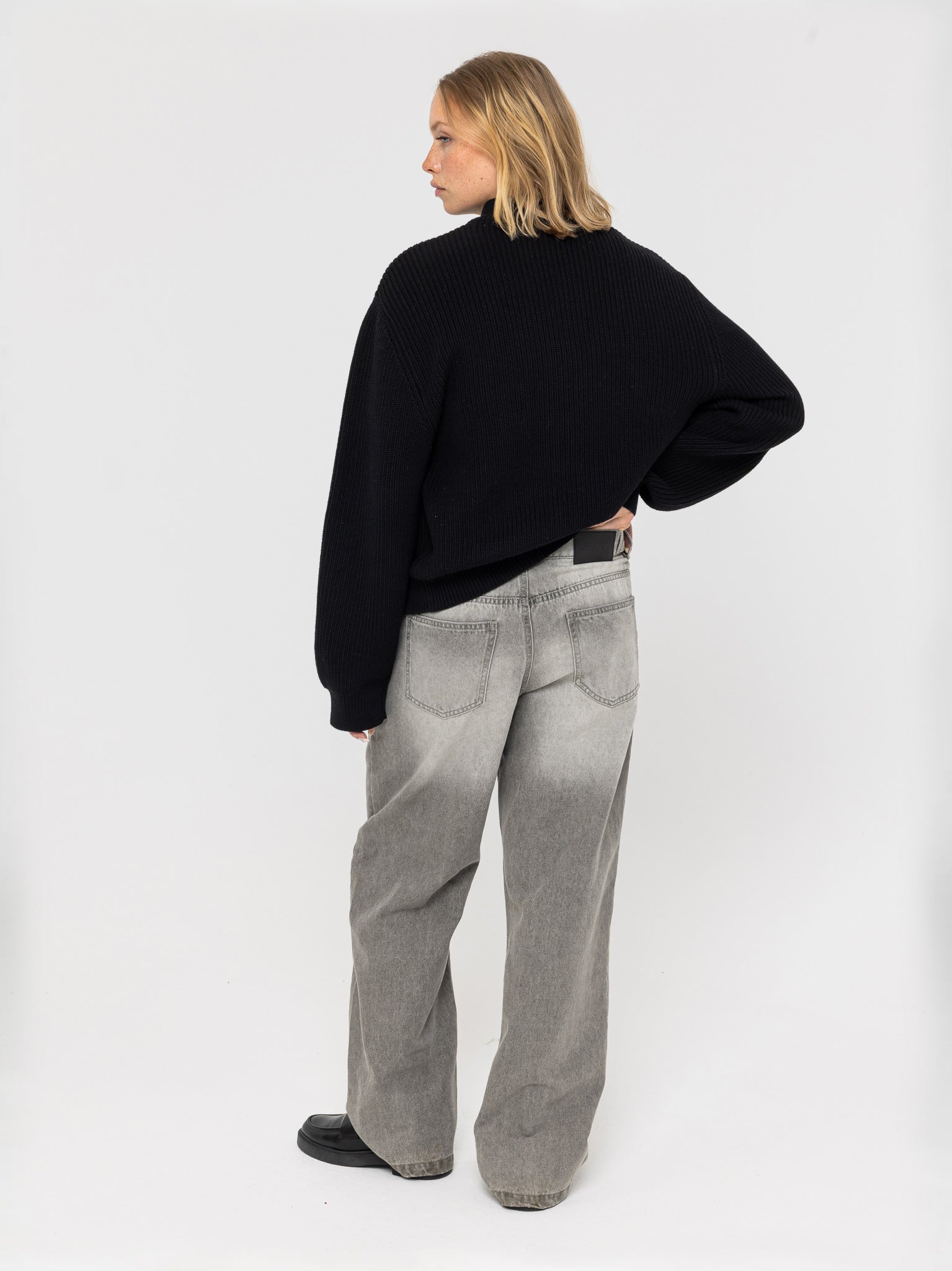 Zip Knit Black - ATTODE