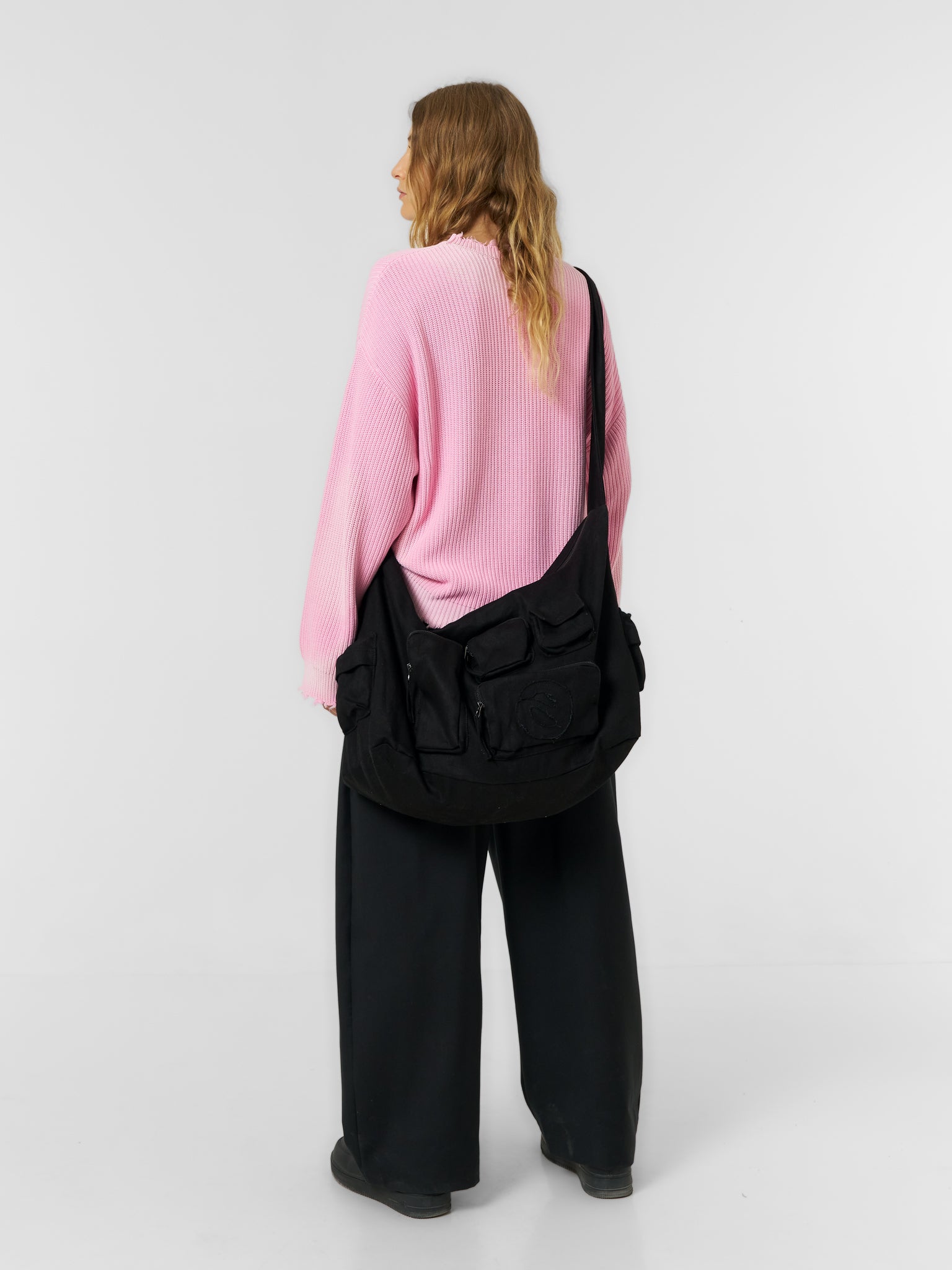 Multipocket Sling Bag Black
