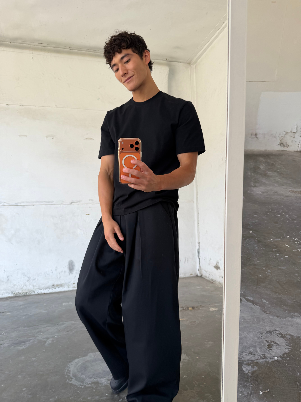Plain Fitted T-shirt Black