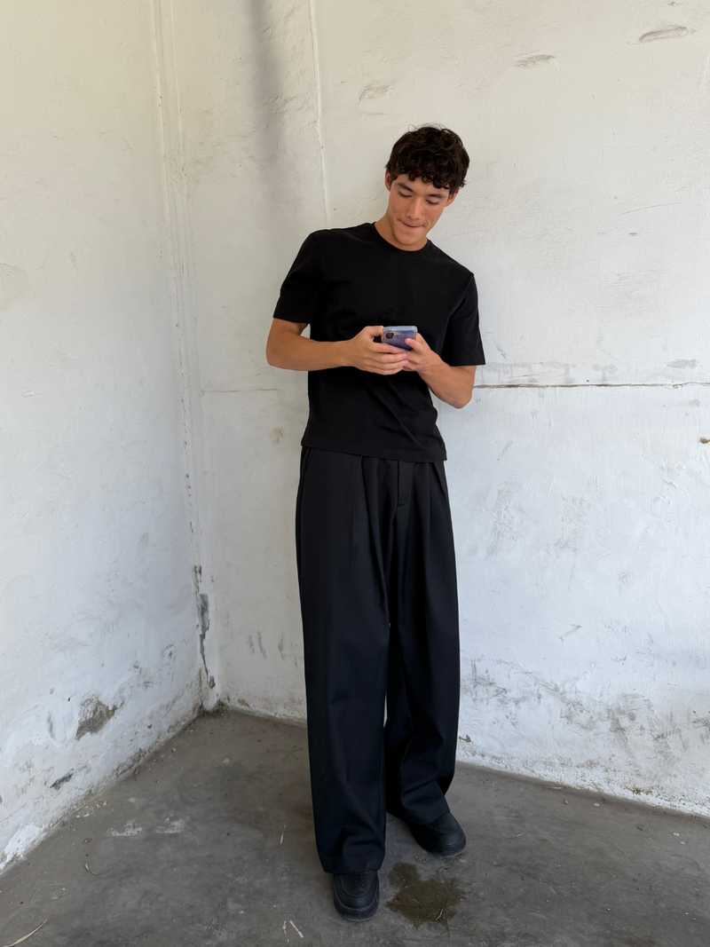 Plain Fitted T-shirt Black