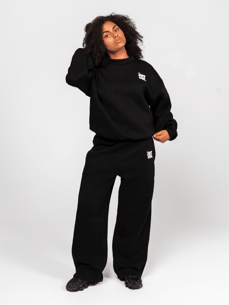 Fluff Sweatshirt Black - ATTODE
