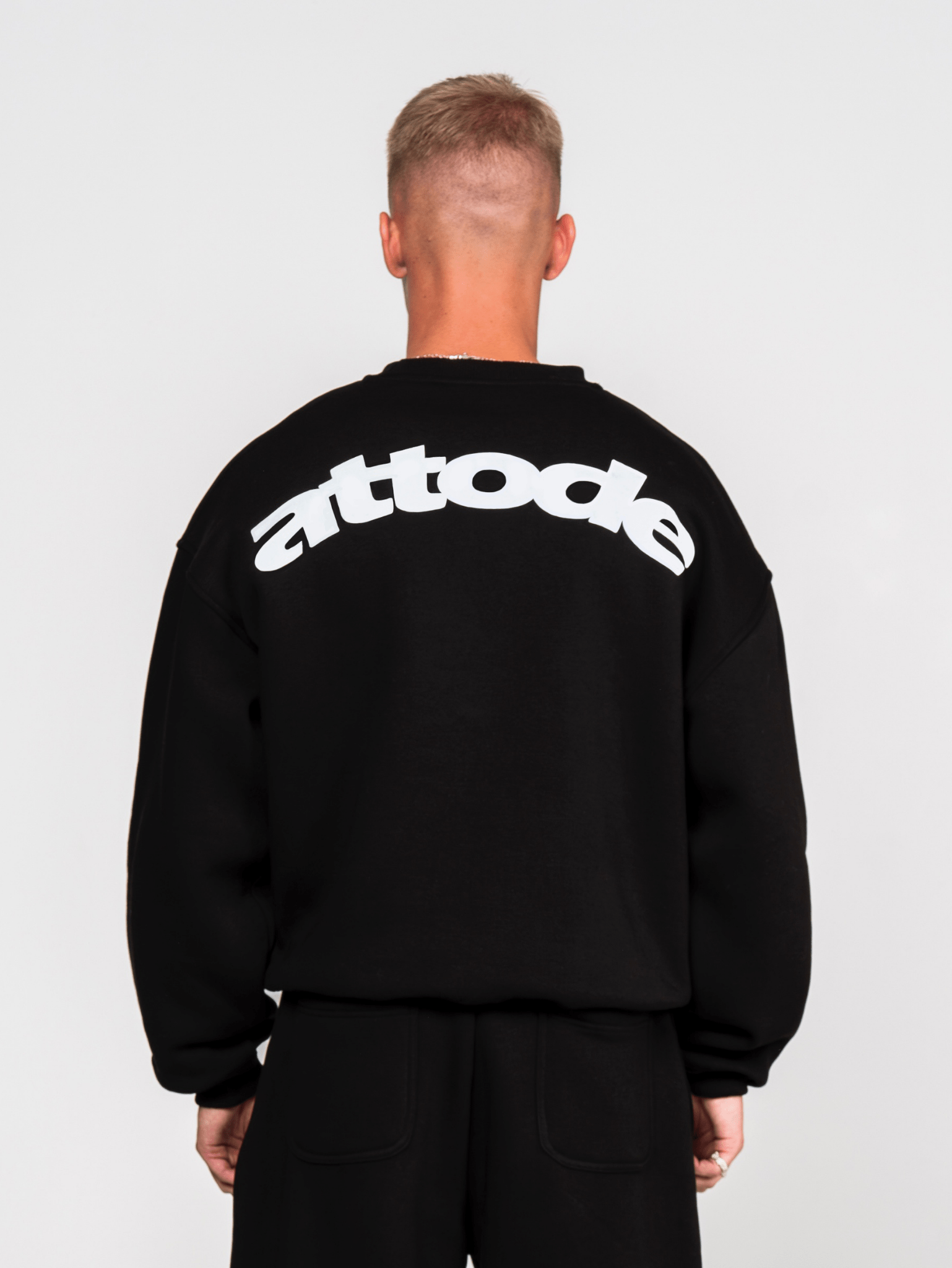 Fluff Sweatshirt Black - ATTODE