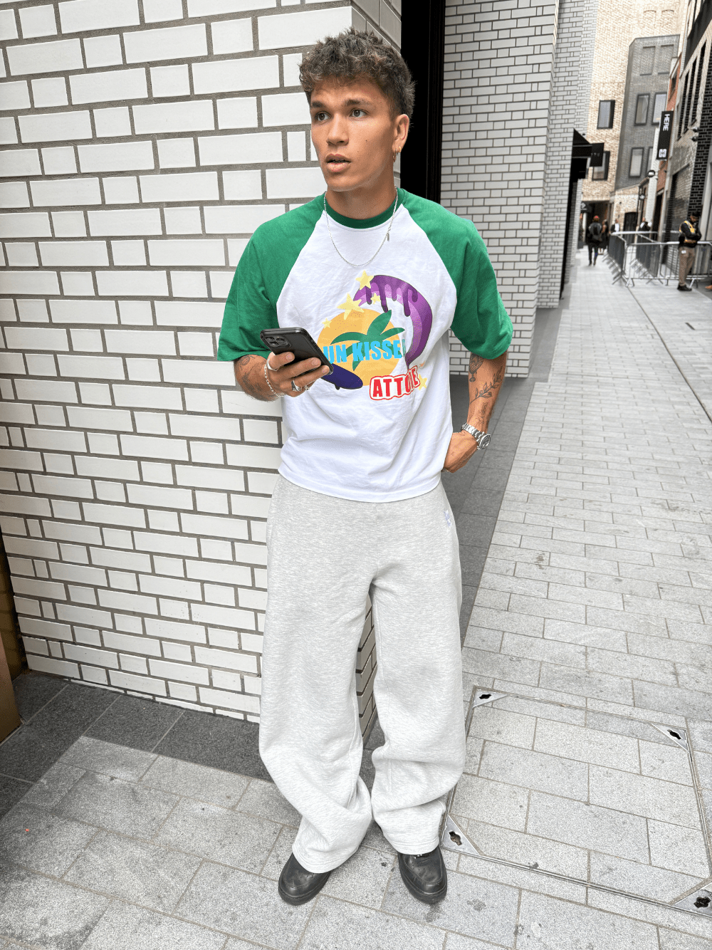 Sun Kissed Raglan T-shirt White/Green - ATTODE