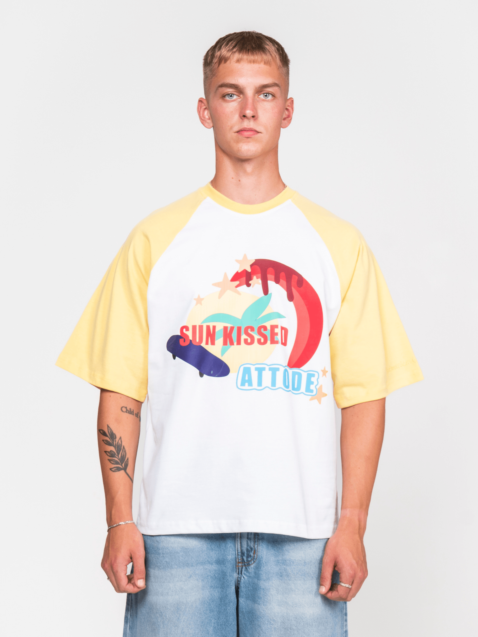 Sun Kissed Raglan T-shirt White/Yellow - ATTODE