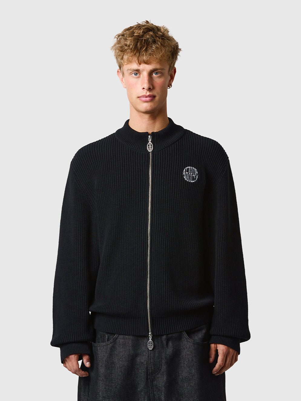 トップス OUAT  ZIP KNIT BLACK size2 Zip Knit – Black Ribbed Zip Sweater fra ATTODE