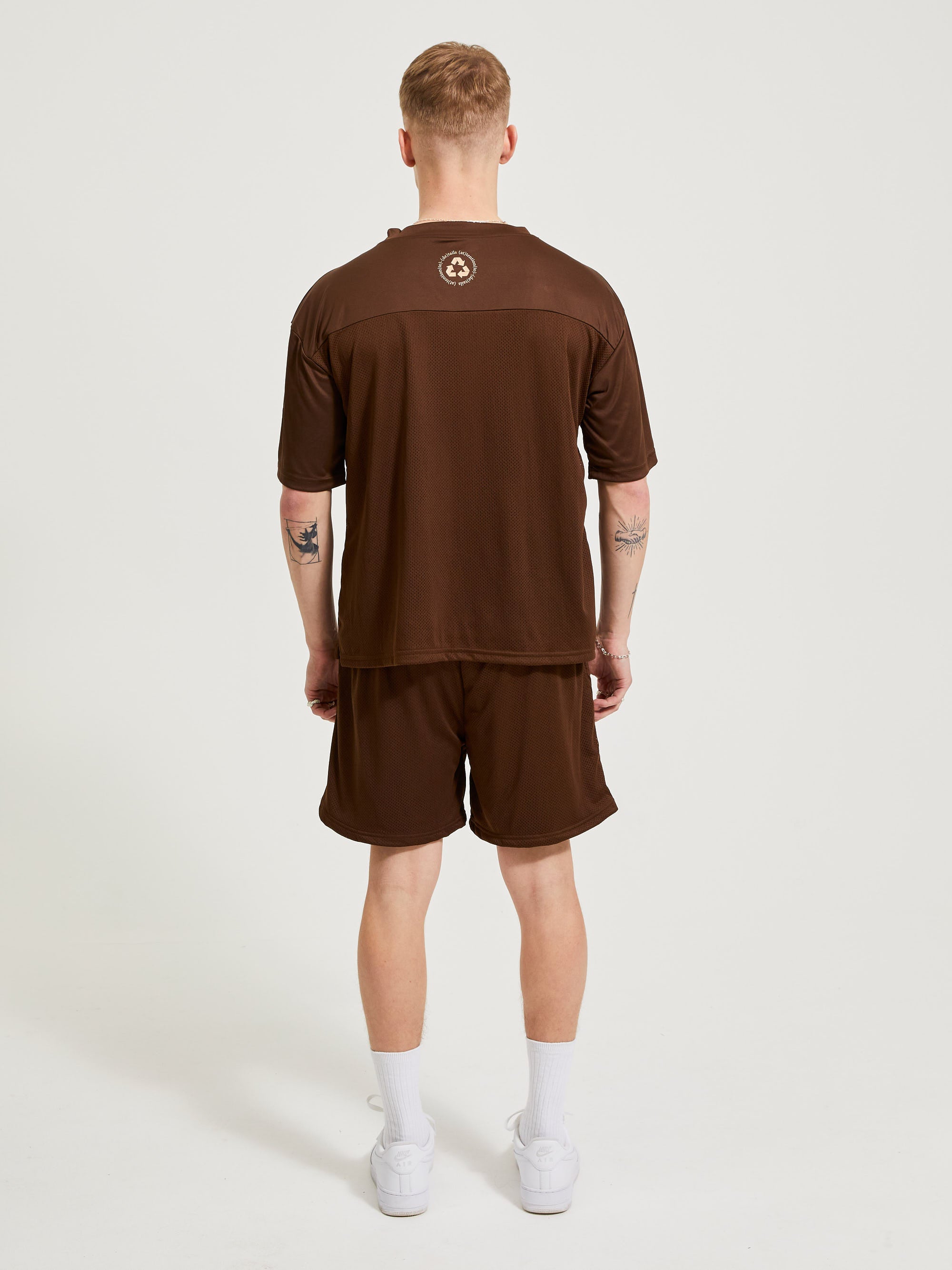 BOXY SPORTS T-SHIRT BROWN - ATTODE